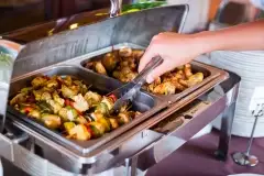 Kucharz w Hotelu Ognisty Ptak***