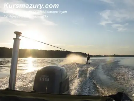Kursy na licencję  do holowania narciarza wodnego i innych obiektów pływających - Mazury
