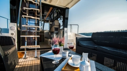 FUTURA 40 FLY GRAND HORIZON
